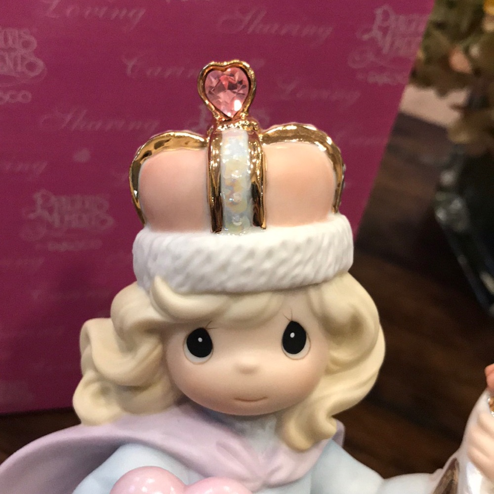 π Precious Moments- You are the Queen of my Heart - Picture 14 of 15